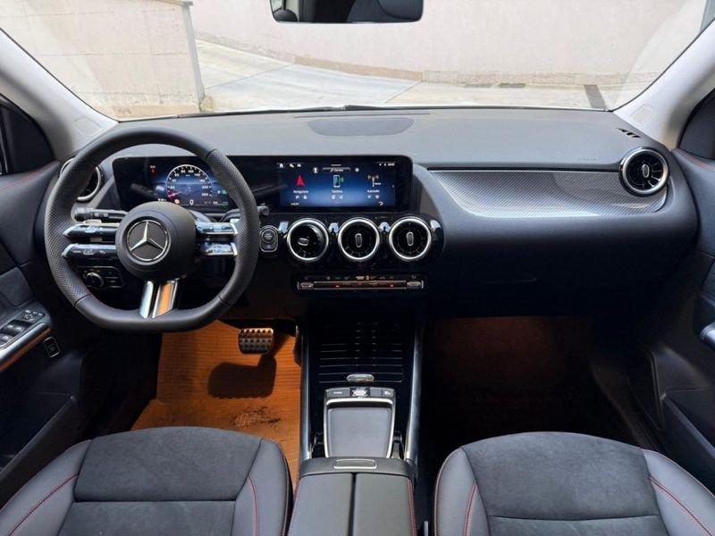 Mercedes-Benz GLA 180 Automatic AMG Line Premium