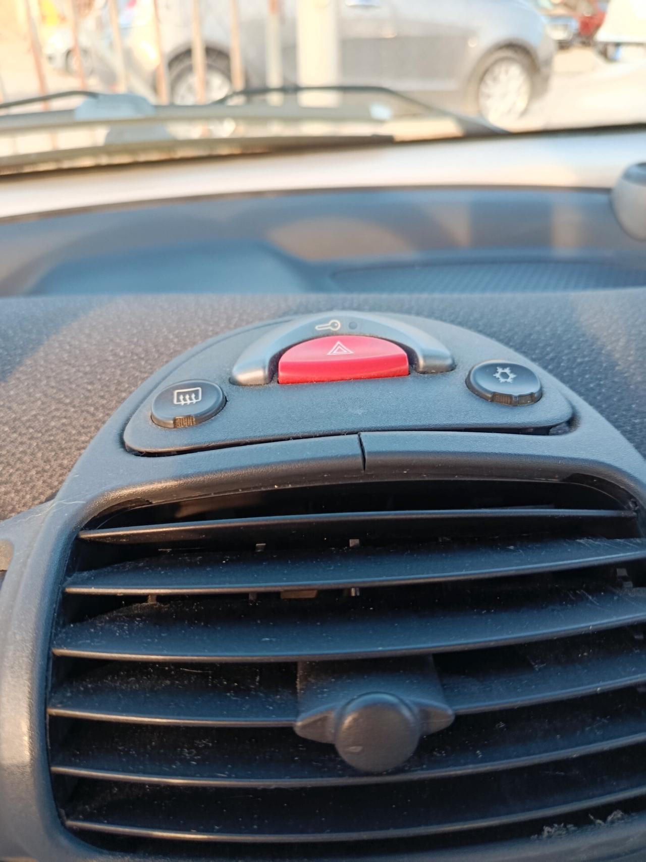 Smart ForTwo 700 coupé passion (45 kW)