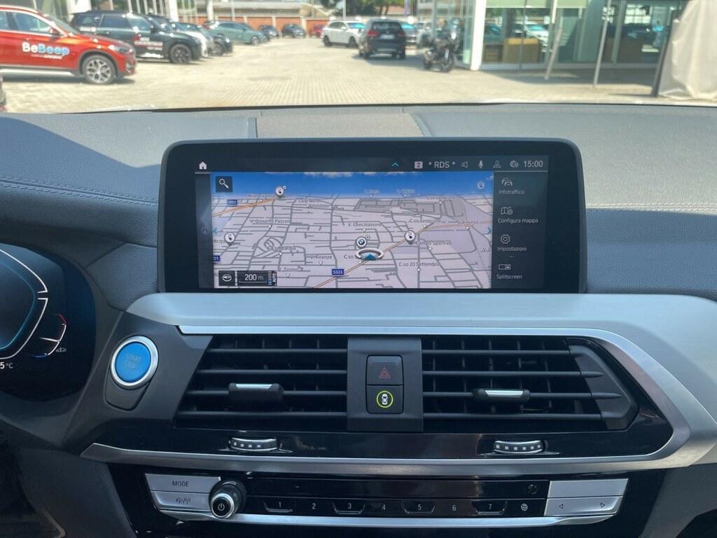 BMW iX3 BEV Impressive