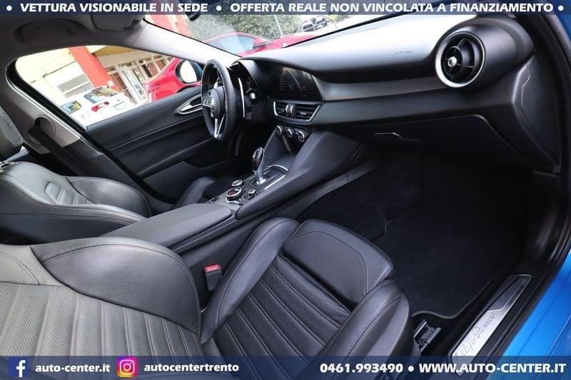 Alfa Romeo Giulia 2.2 D 210CV AT8 AWD Q4 VELOCE