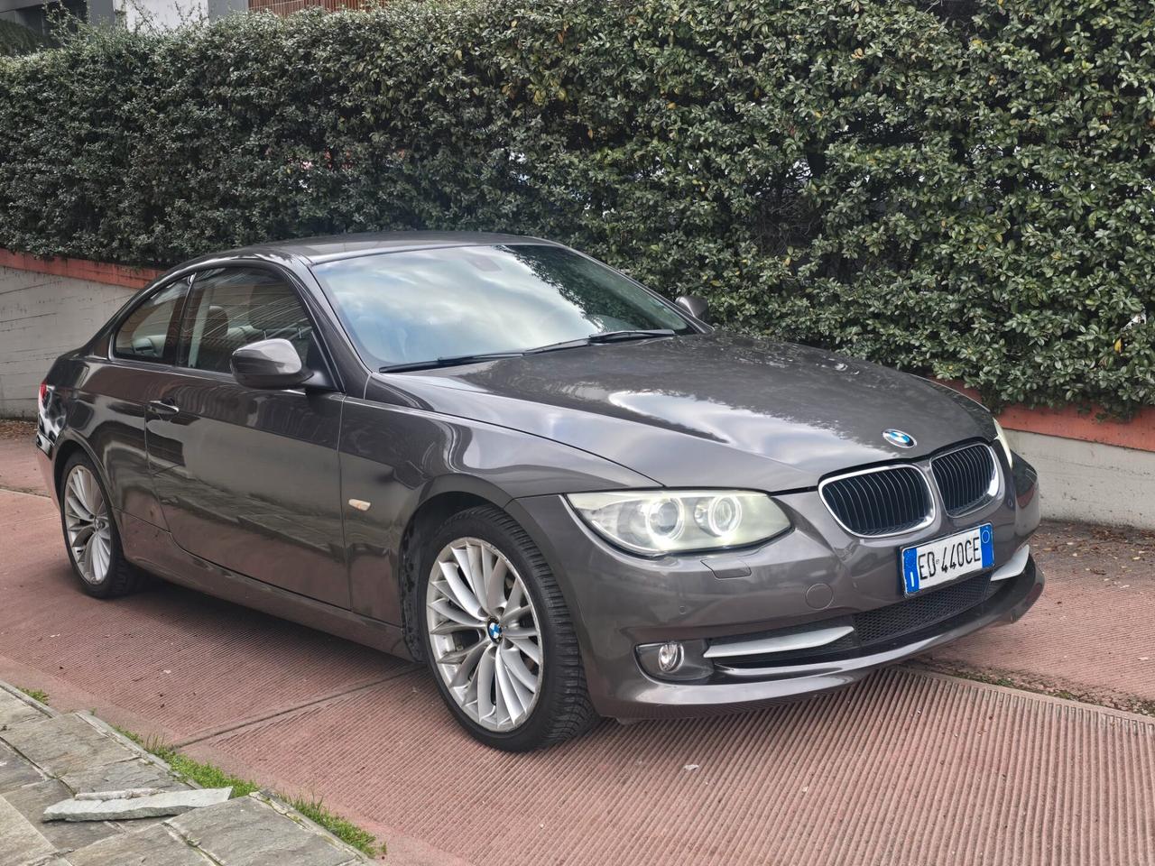 Bmw 320 320d cat Coupé Futura