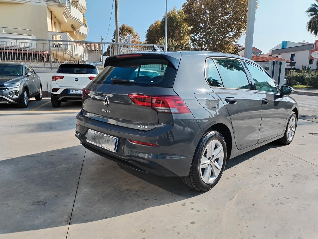 Volkswagen Golf 1.0 eTSI EVO DSG Life