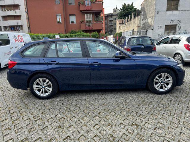 BMW 320 i Touring Business Advantage aut.