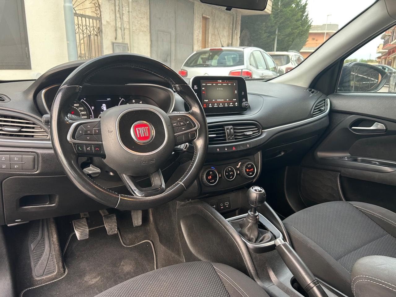 Fiat Tipo 1.6 Mjt S&S 5 porte Lounge
