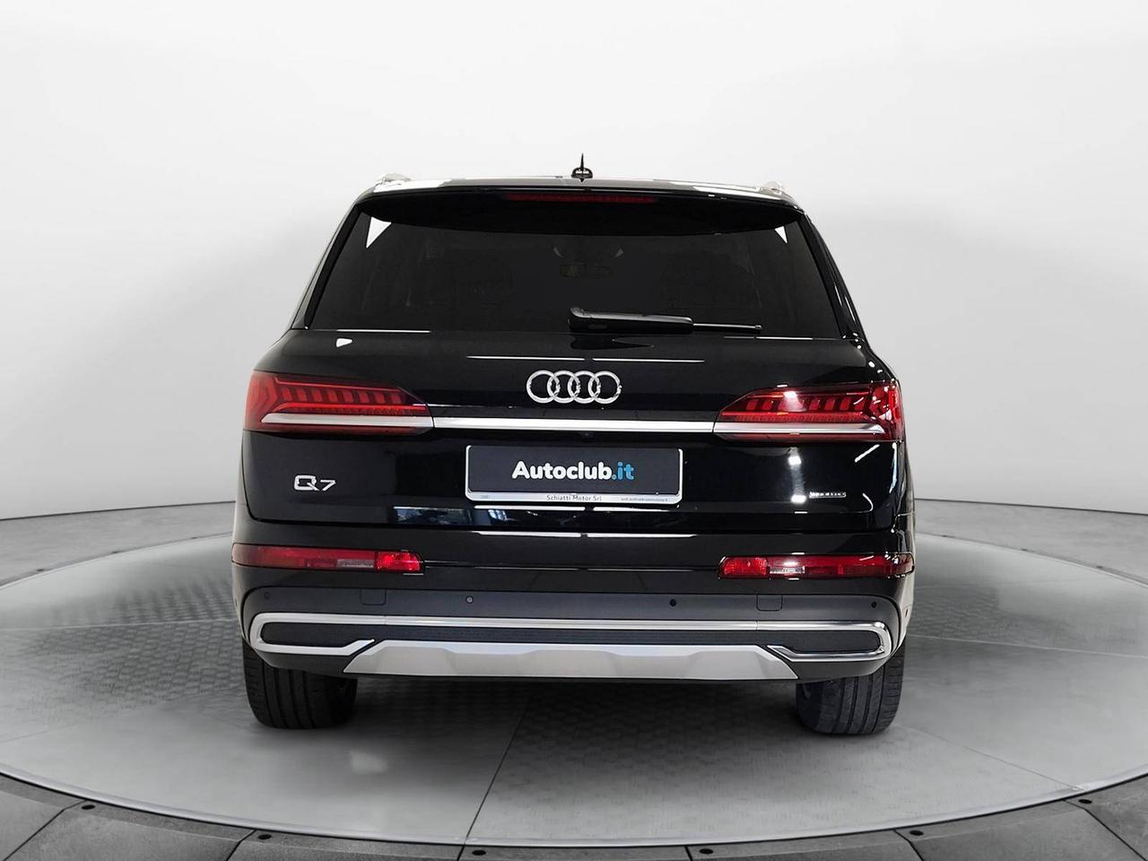 Audi Q7 50 3.0 tdi mhev Business quattro 7 Posti