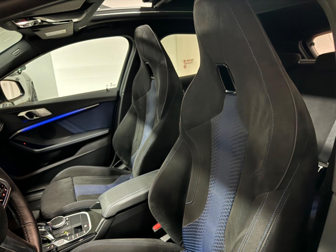 Bmw 118 118d 5p. Msport TETTO APRIBILE