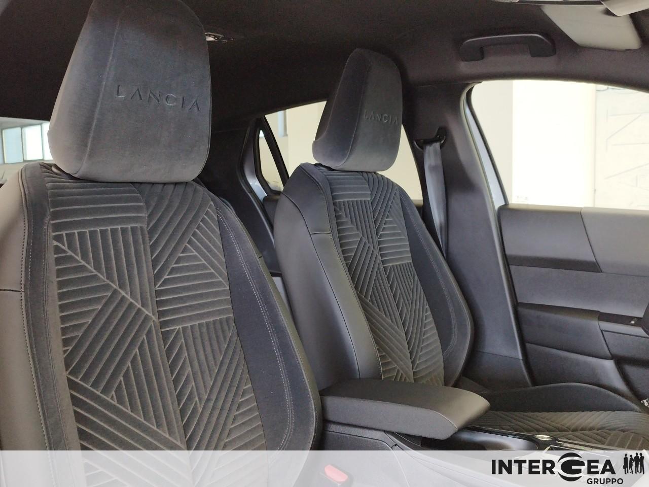 LANCIA Nuova Ypsilon Ibrida Lx 1.2 100cv