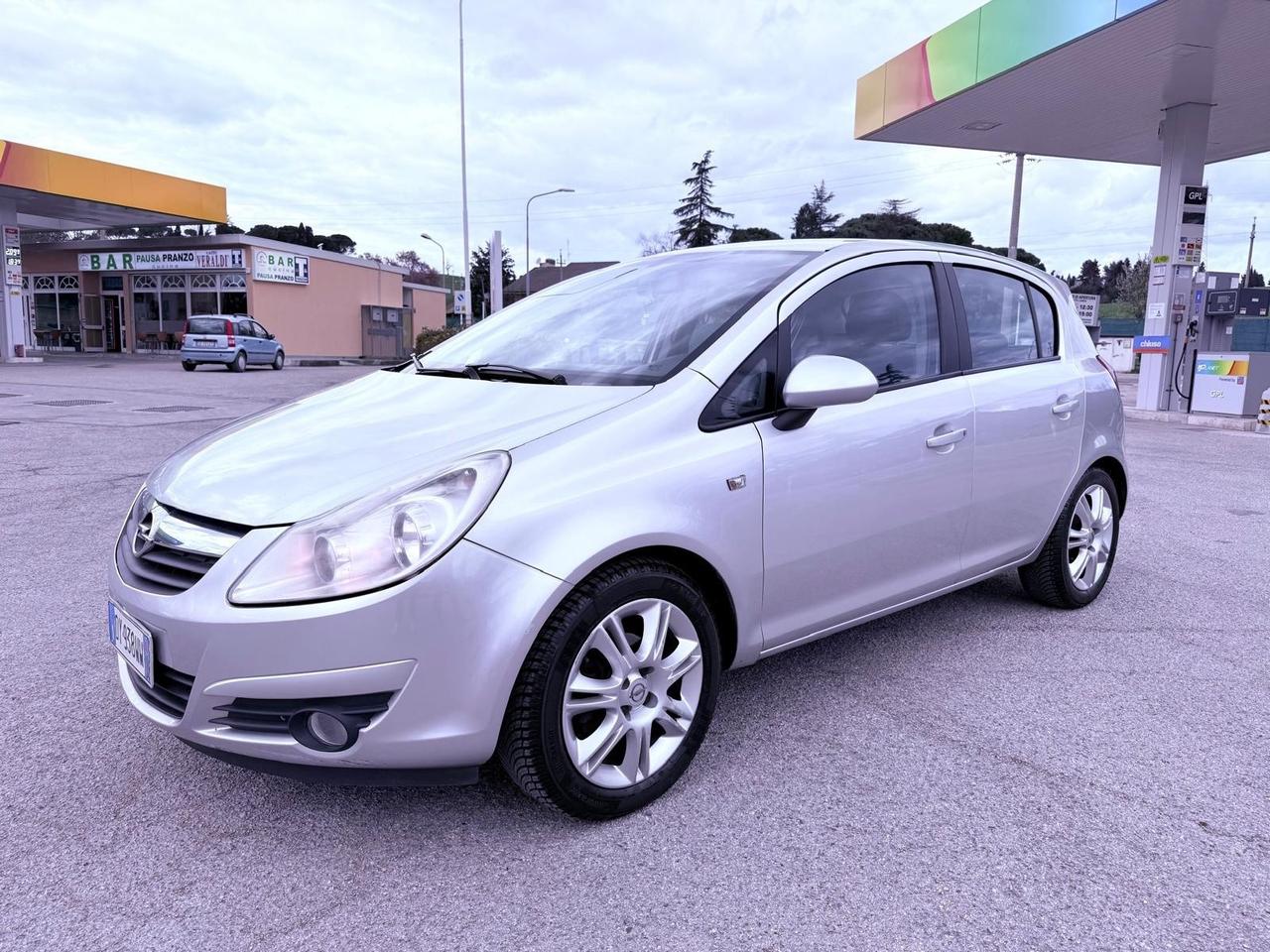 Opel Corsa 1.3 CDTI 75CV Ok neopatentati