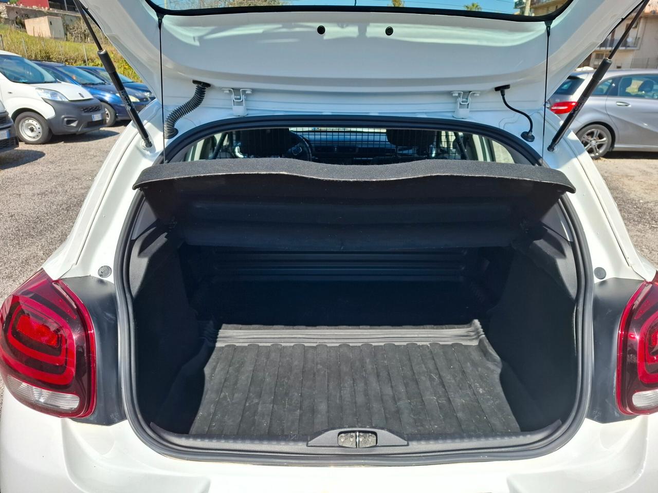 Citroen C3 1.5 disel 100 cv autocarro anno 2021