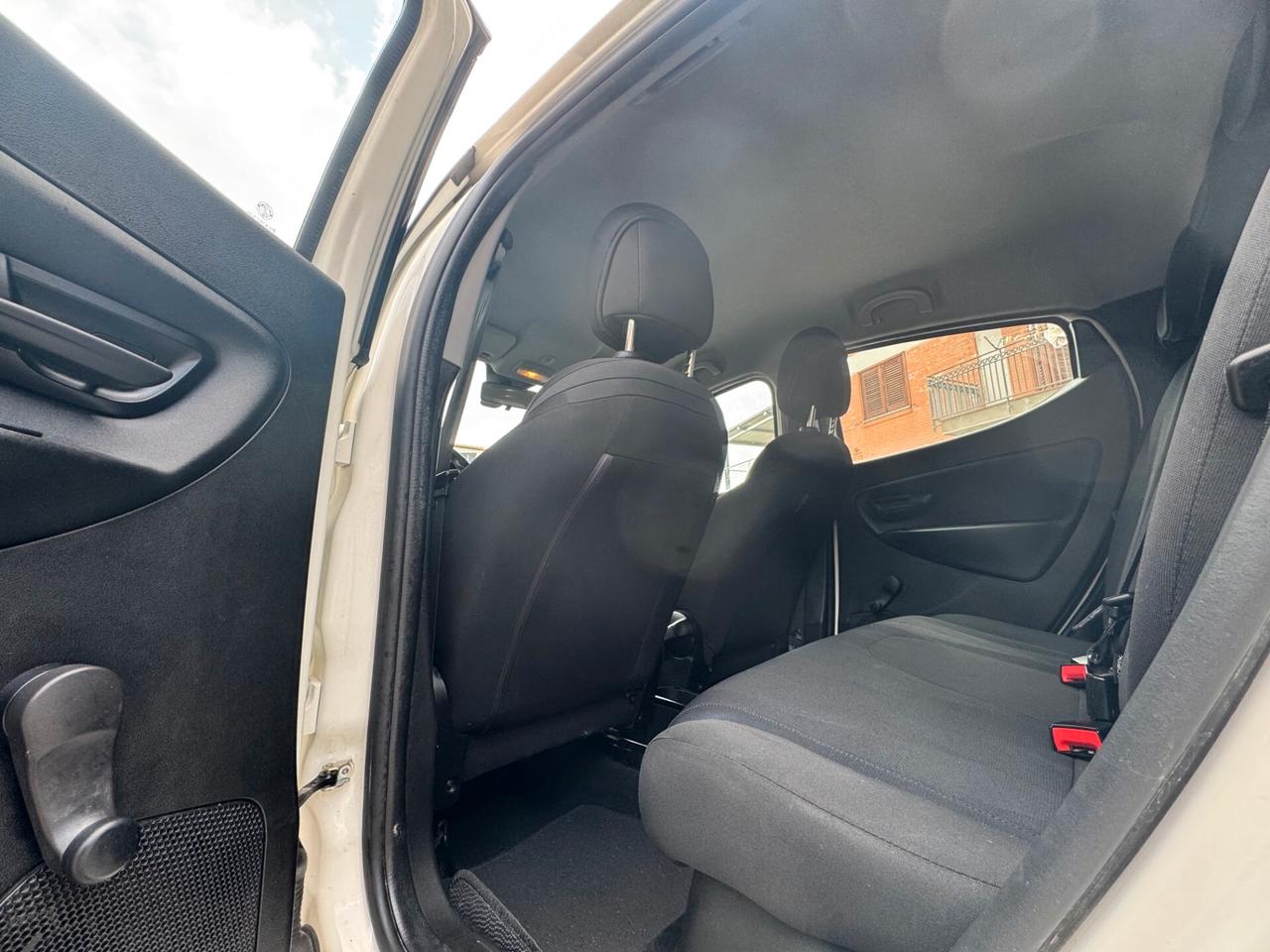 Lancia Ypsilon 1.2 70CV GOLD