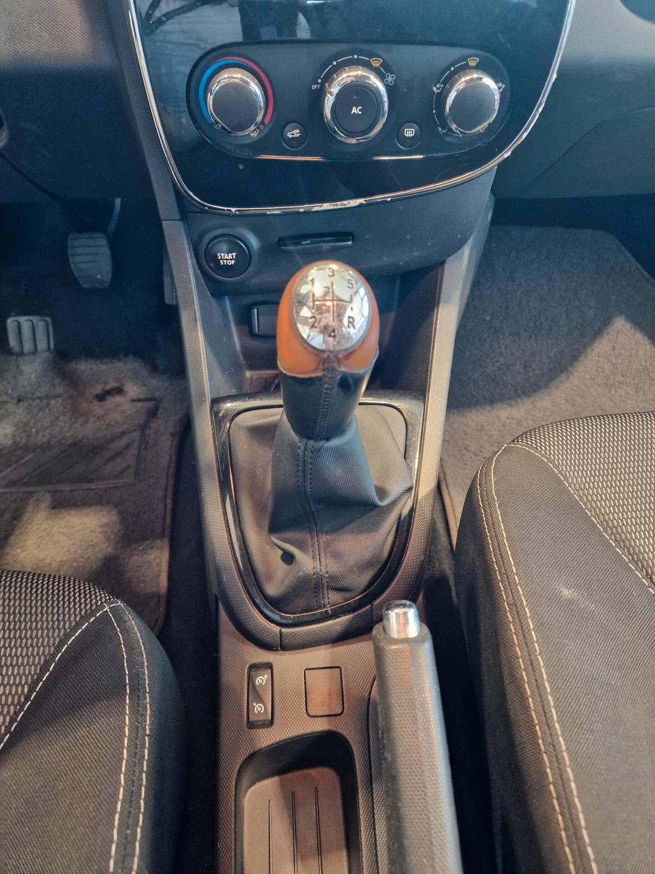 Renault Clio 1.2 75CV GPL 5 porte Live