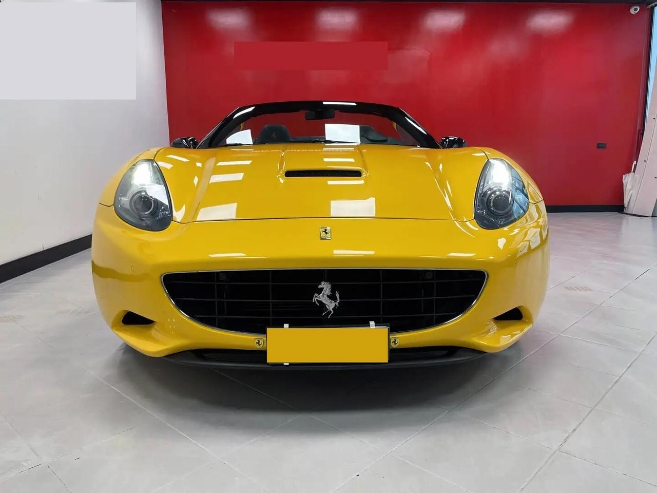 Ferrari California DCT