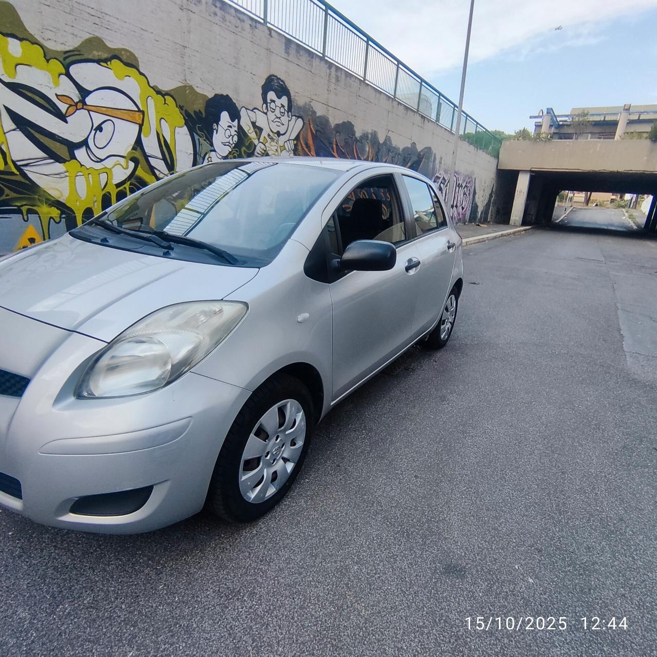 Toyota Yaris 1.0 5 porte Now cn gpl