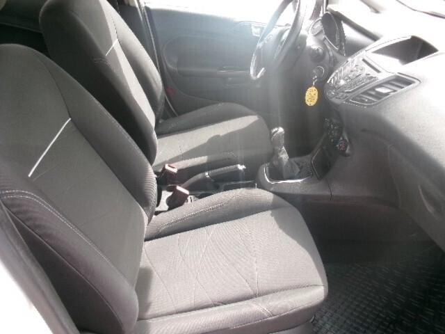 Ford Fiesta 1.4 5p. Bz.- GPL Titanium