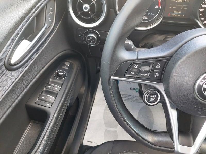 Alfa Romeo Stelvio 2.2 Turbo Diesel 160CV AT8 RWD Business