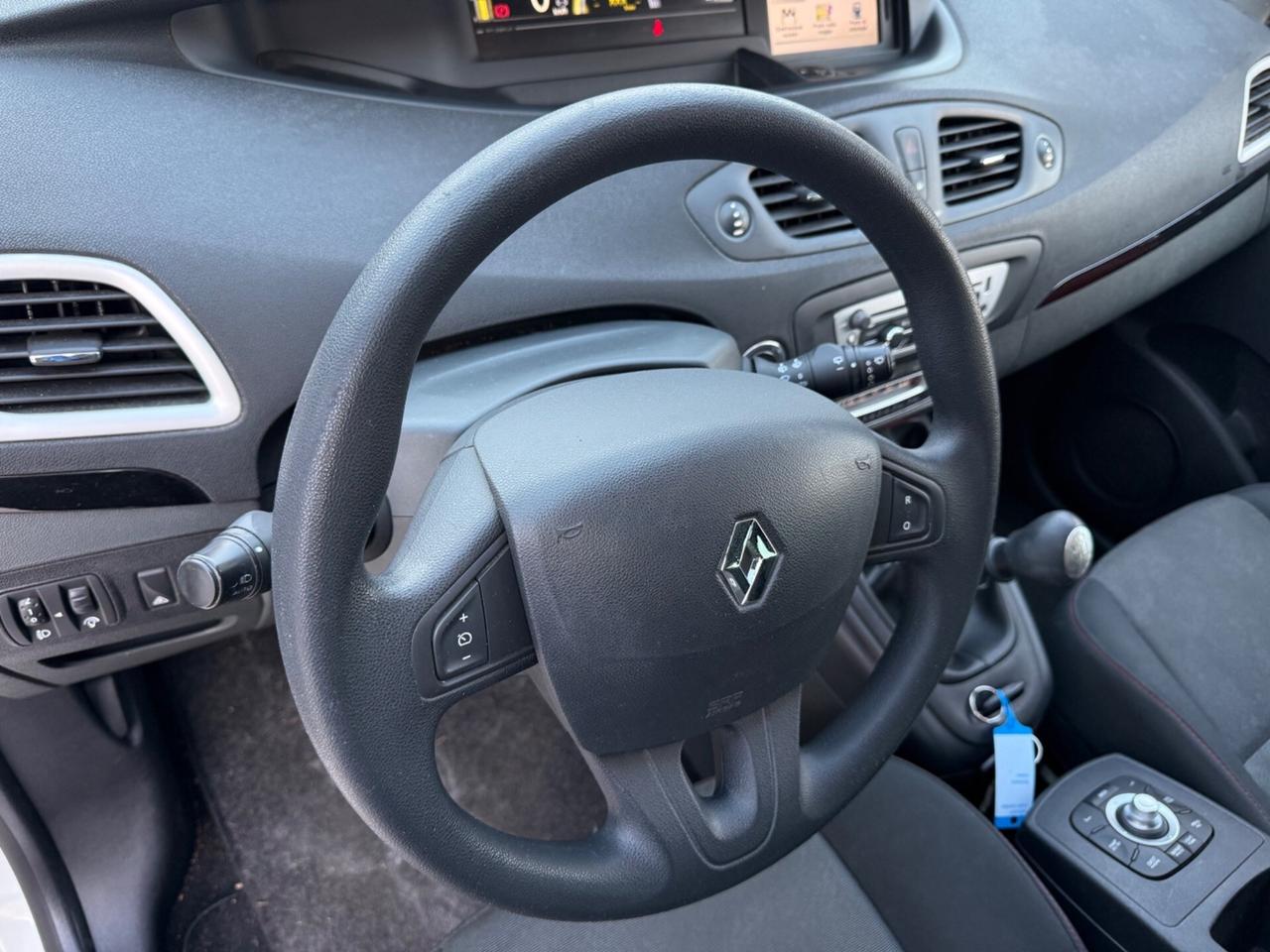 Renault Scenic Scénic 1.5 dCi 110CV UNICO 7