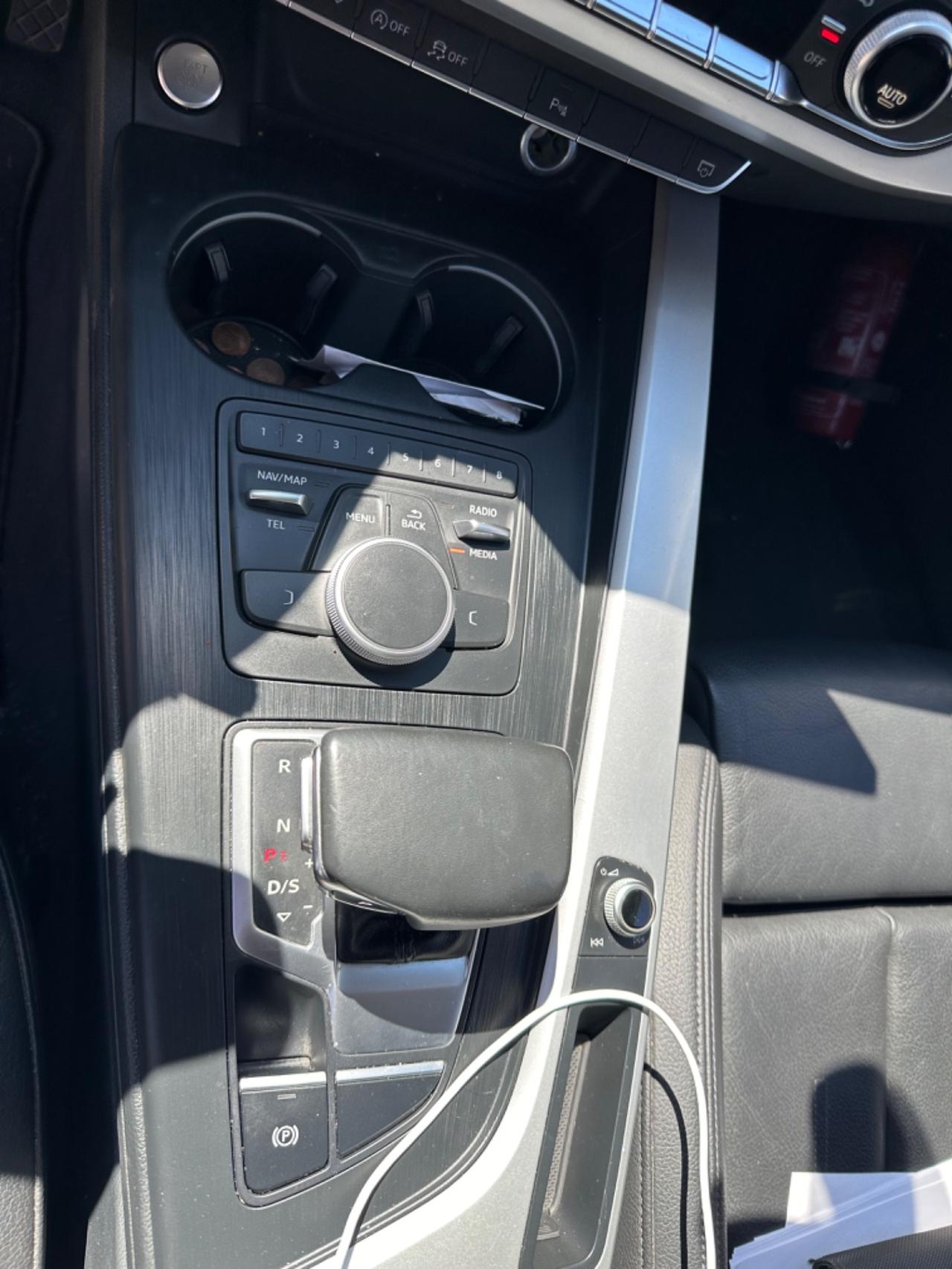 Audi A4 2.0 TFSI ultra S tronic Business