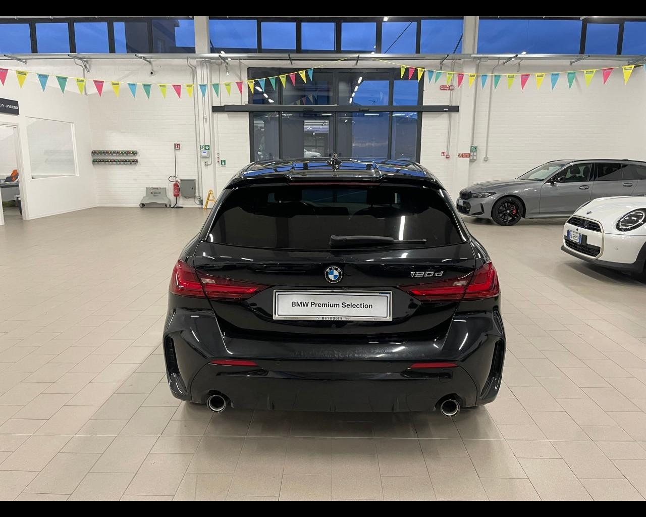 BMW Serie 1 (F40) - 120d 5p. Msport