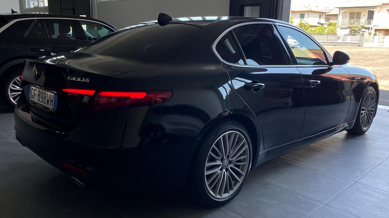 ALFA ROMEO GIULIA 2.2 SUPER AT8 190CV - FULL LED, PELLE, SEDILI RISCALDATI