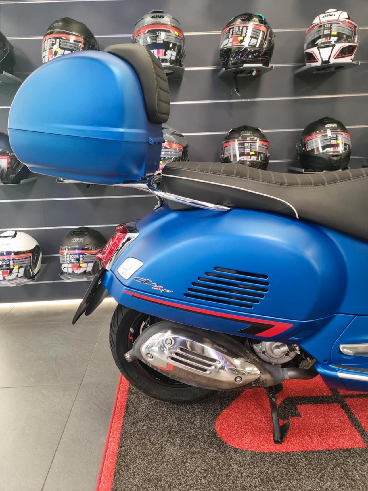 Piaggio Vespa 300 GTS SUPER - 2019 - 5874 KM