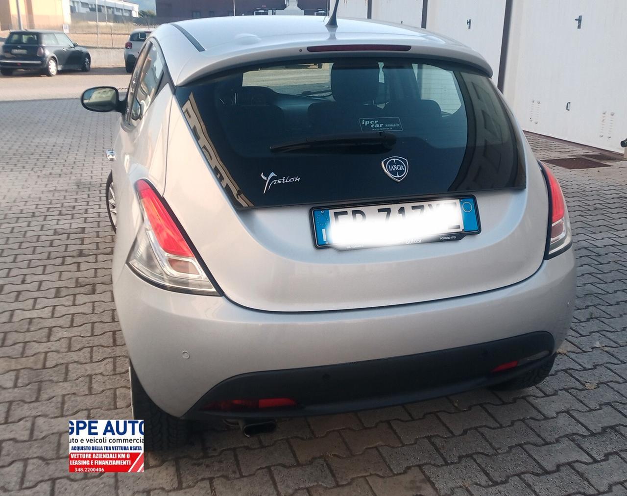Lancia Ypsilon 1.2 69 CV 5 porte Platinum