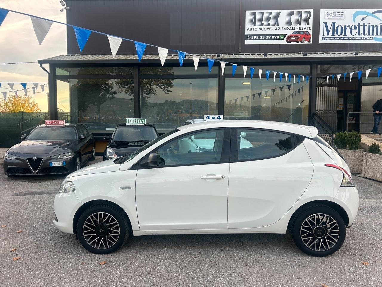 "UNA CHICCA" Lancia Ypsilon 1.2 69 CV 5 porte GPL Edition