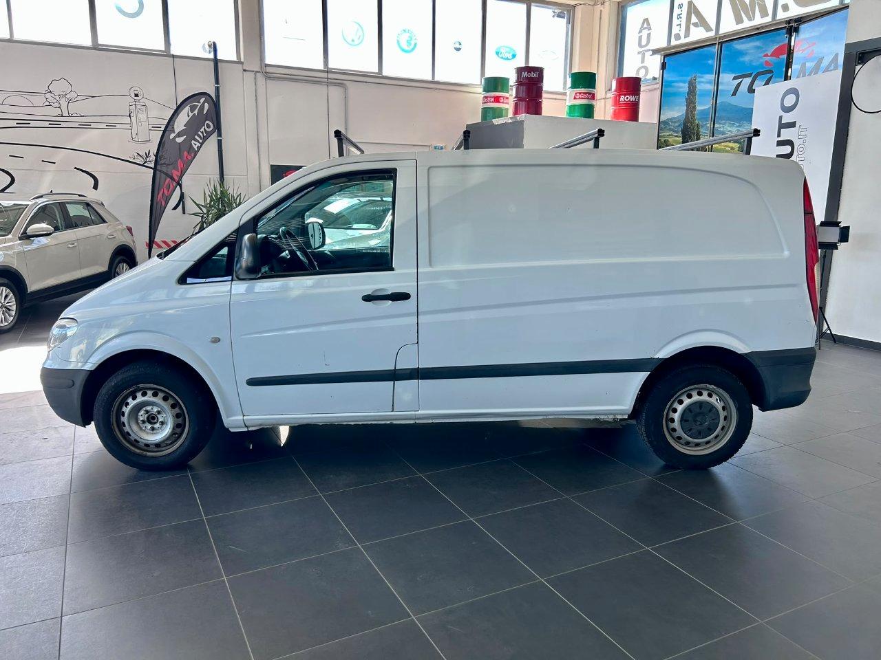 MERCEDES Vito 115 cdi compact