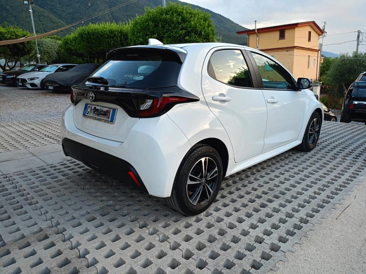 Toyota Yaris 1.0 5 porte Trend