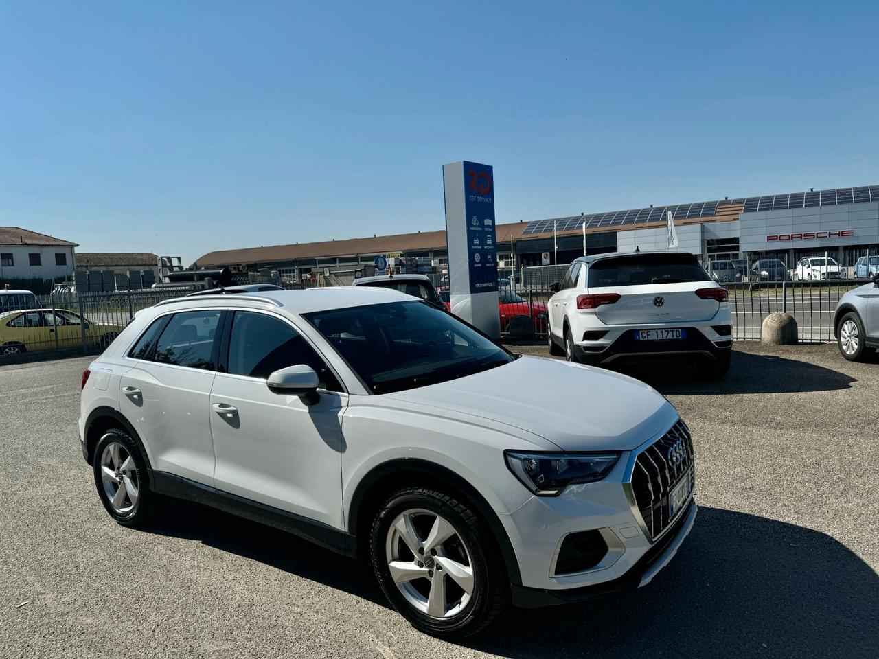 Audi Q3 35 2.0 tdi Business Advanced s-tronic / No VINCOLI