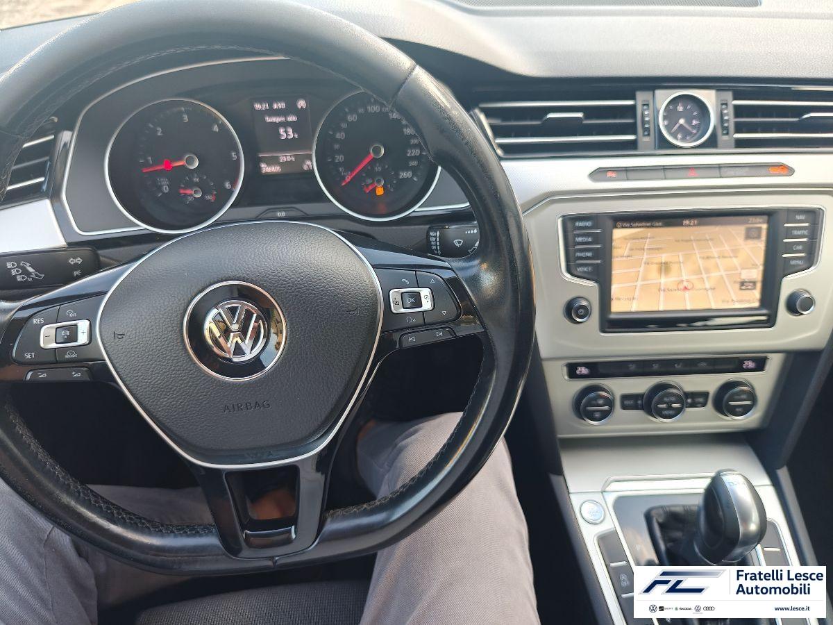 Volkswagen - Passat Variant 1.6 tdi 120cv DSG Business (Pronta Consegna!!!)