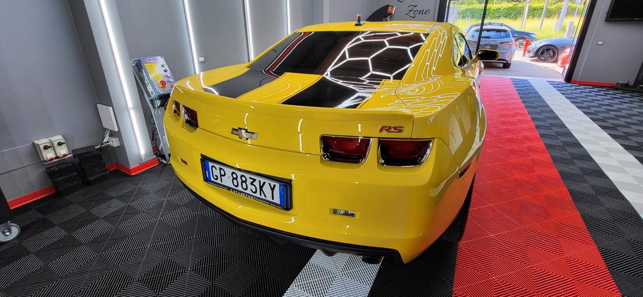 Chevrolet Camaro RS Bumblee Bee Edition 5th Gen