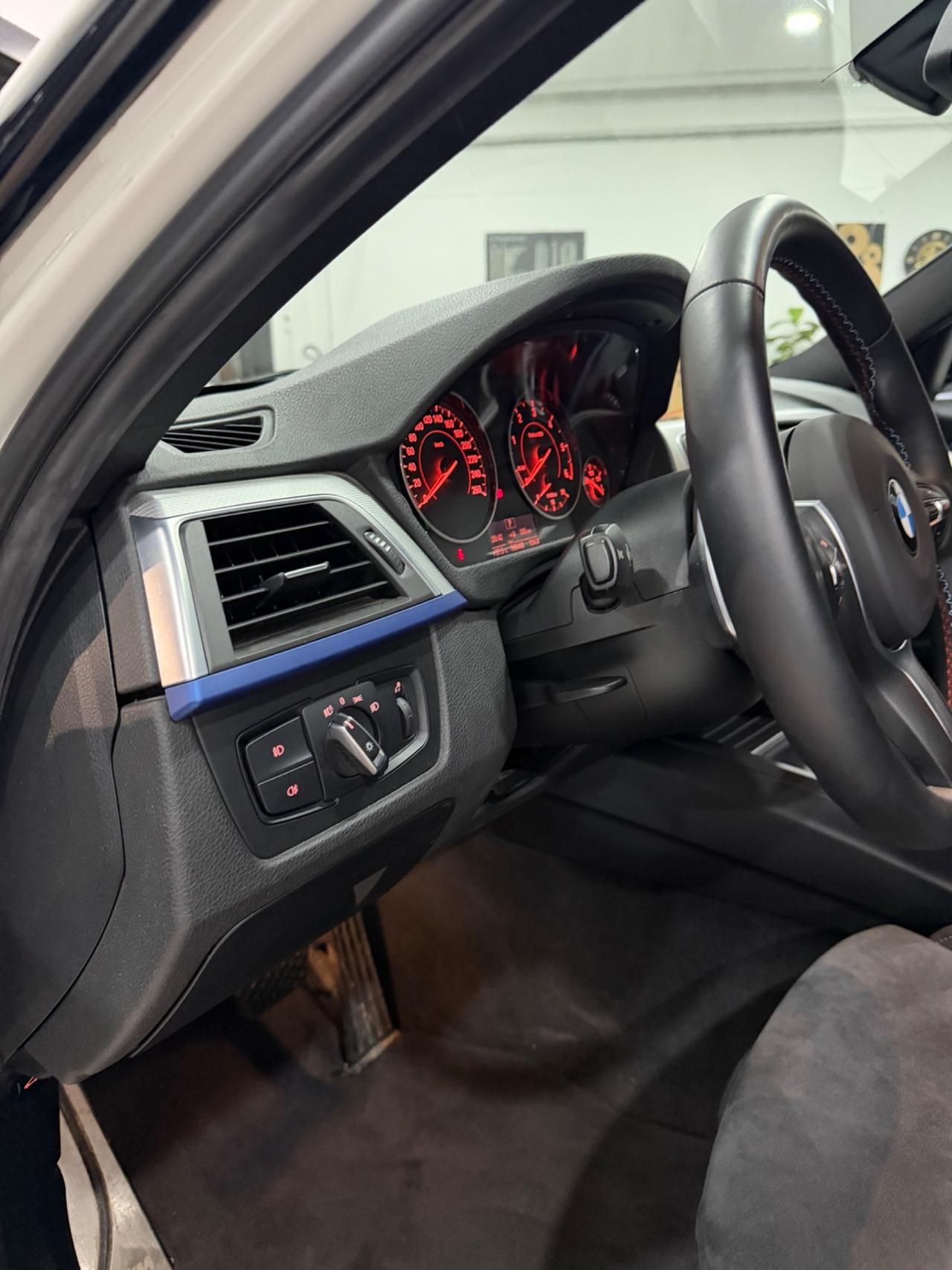 Bmw 320 320d xDrive Touring Msport