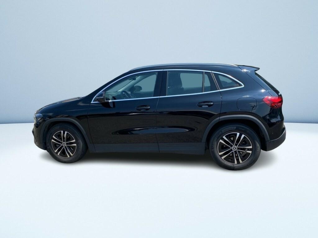 Mercedes GLA 180 180 D Advanced 8G-DCT