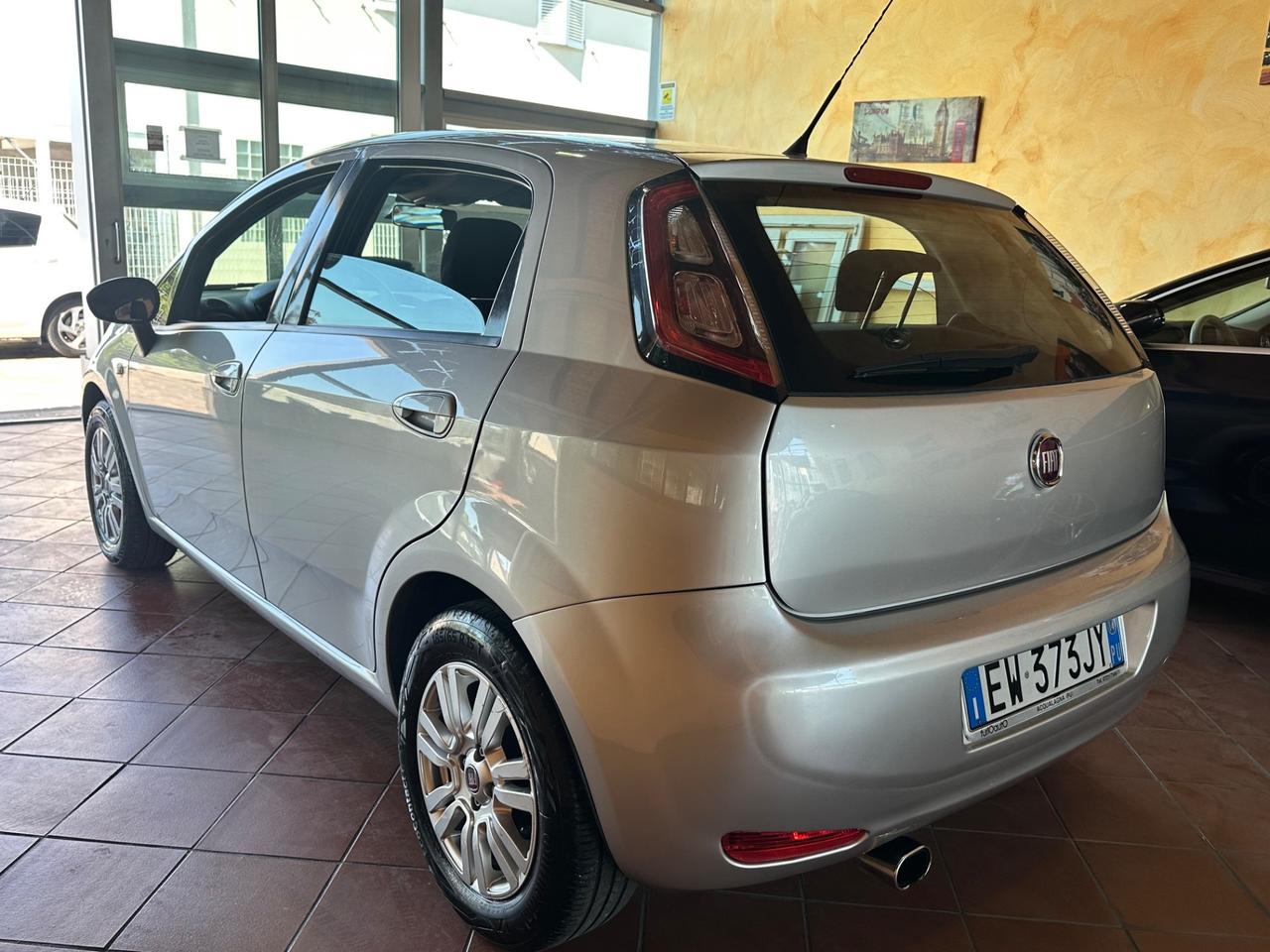 Fiat Punto 1.3 MJT II 75 CV 5 porte Street 2014
