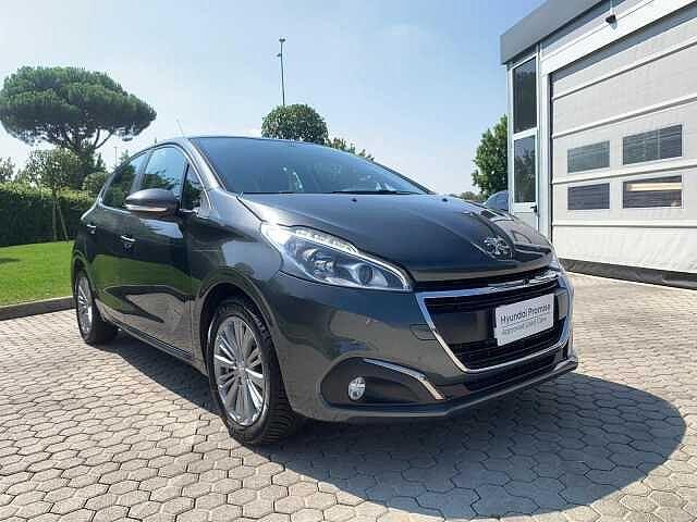 Peugeot 208 PureTech 82 5 porte Allure
