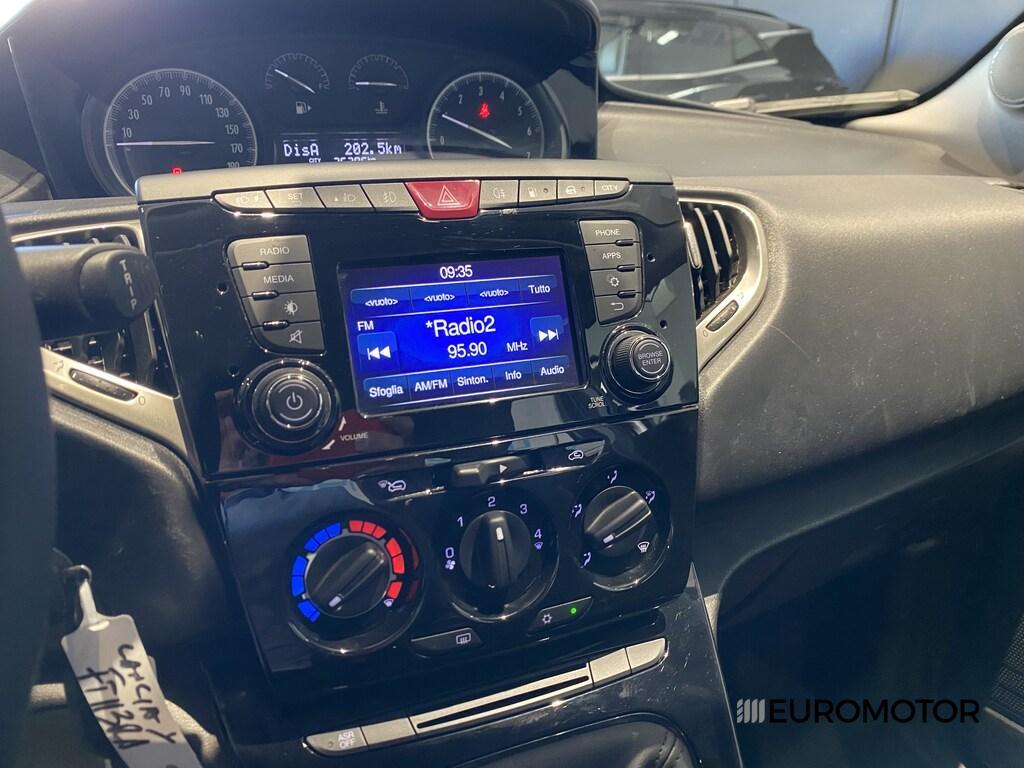 Lancia Ypsilon 5 Porte 0.9 Twinair Ecochic Elefantino