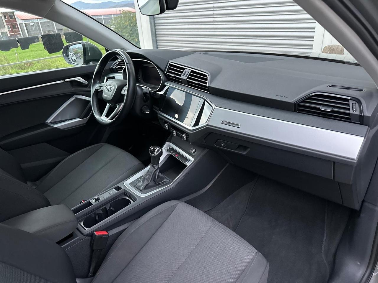 Audi Q3 35 TDI S tronic