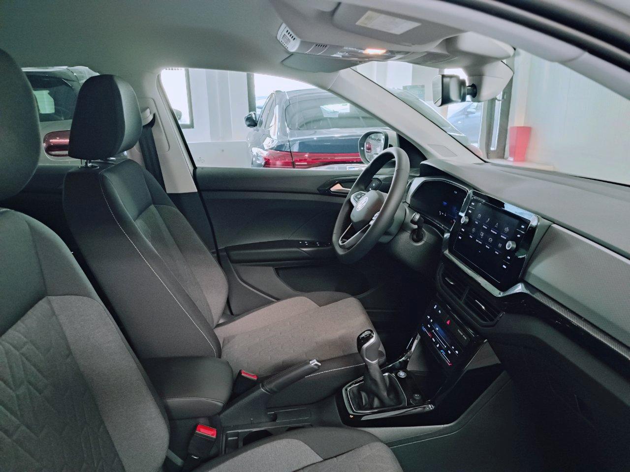 Volkswagen T-Cross 1.0 tsi 95CV nuova pronta consegna