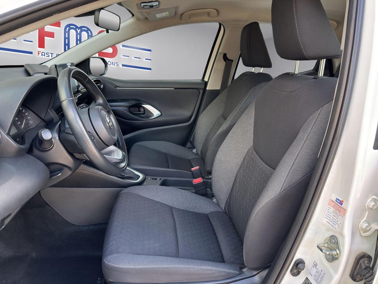 Toyota Yaris 1.5h Active