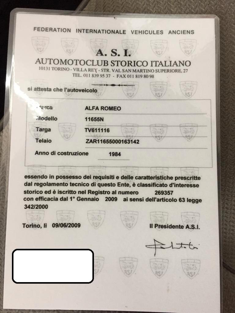 Alfa Romeo Alfetta 2.0i Quadrifoglio Oro