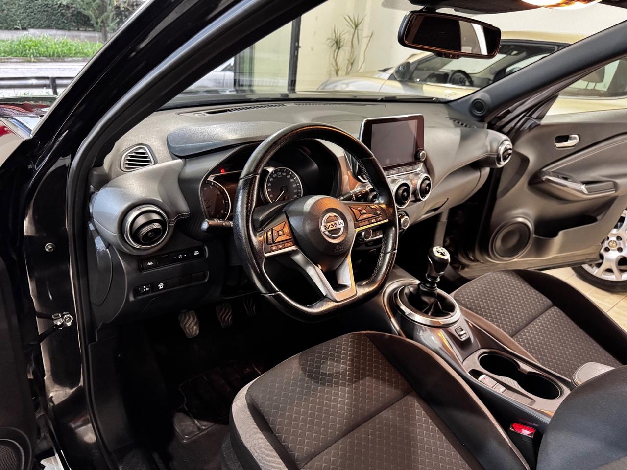 Nissan Juke 1.0 DIG-T 114 CV Tekna