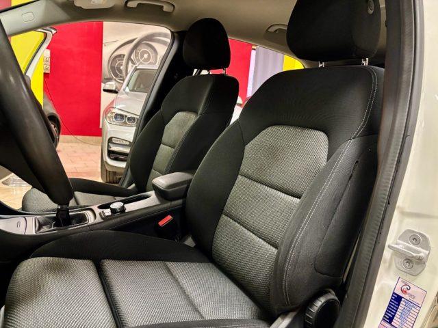 MERCEDES-BENZ GLA 180 d MANUALE - VETRI PRIVACY - OTTIME CONDIZIONI