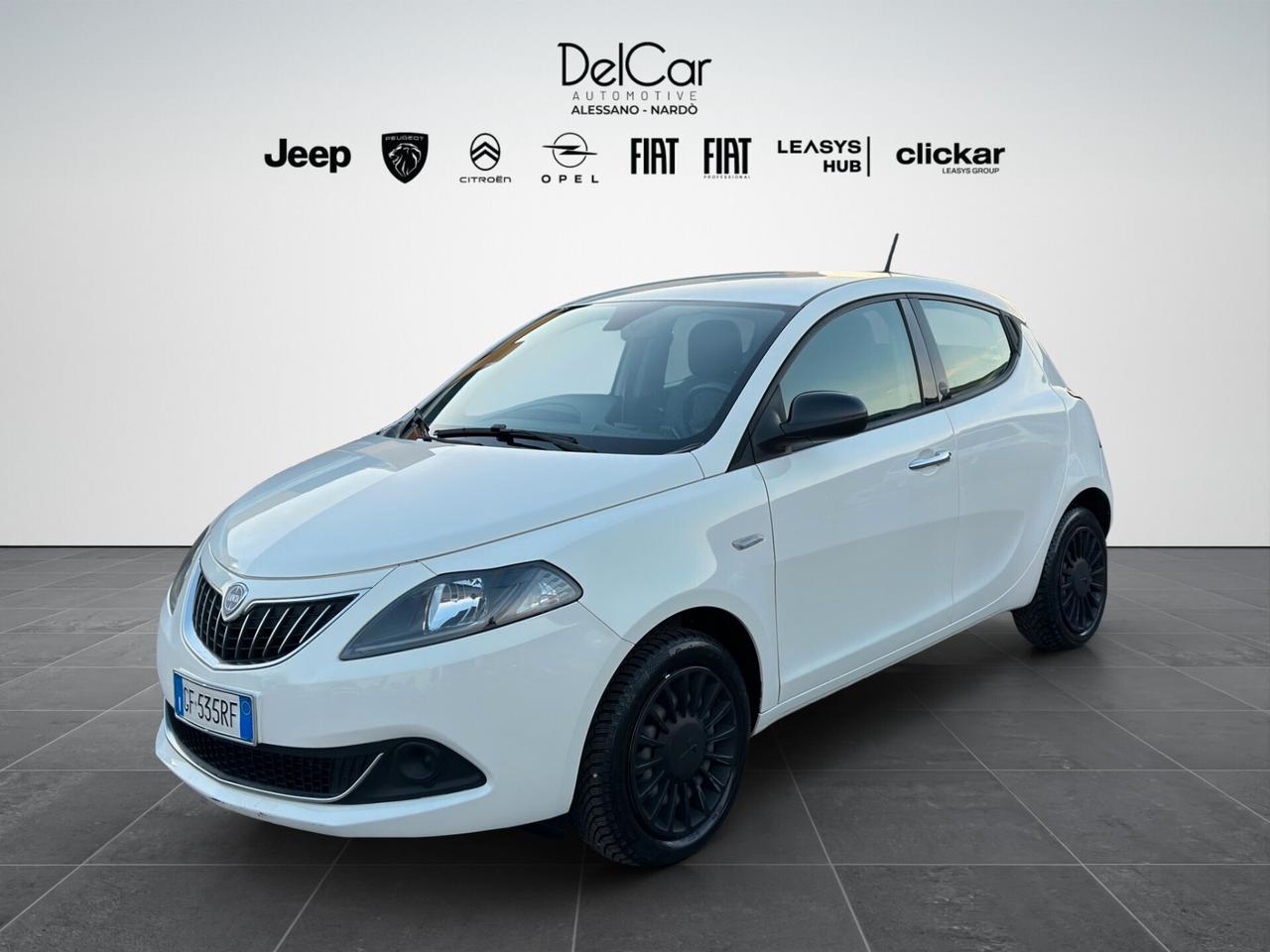 Lancia Ypsilon 1.0 FireFly 5 porte S&S Hybrid Ecochic Silver