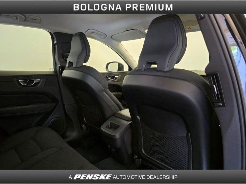 Volvo XC60 B4 (d) AWD Geartronic Momentum Pro
