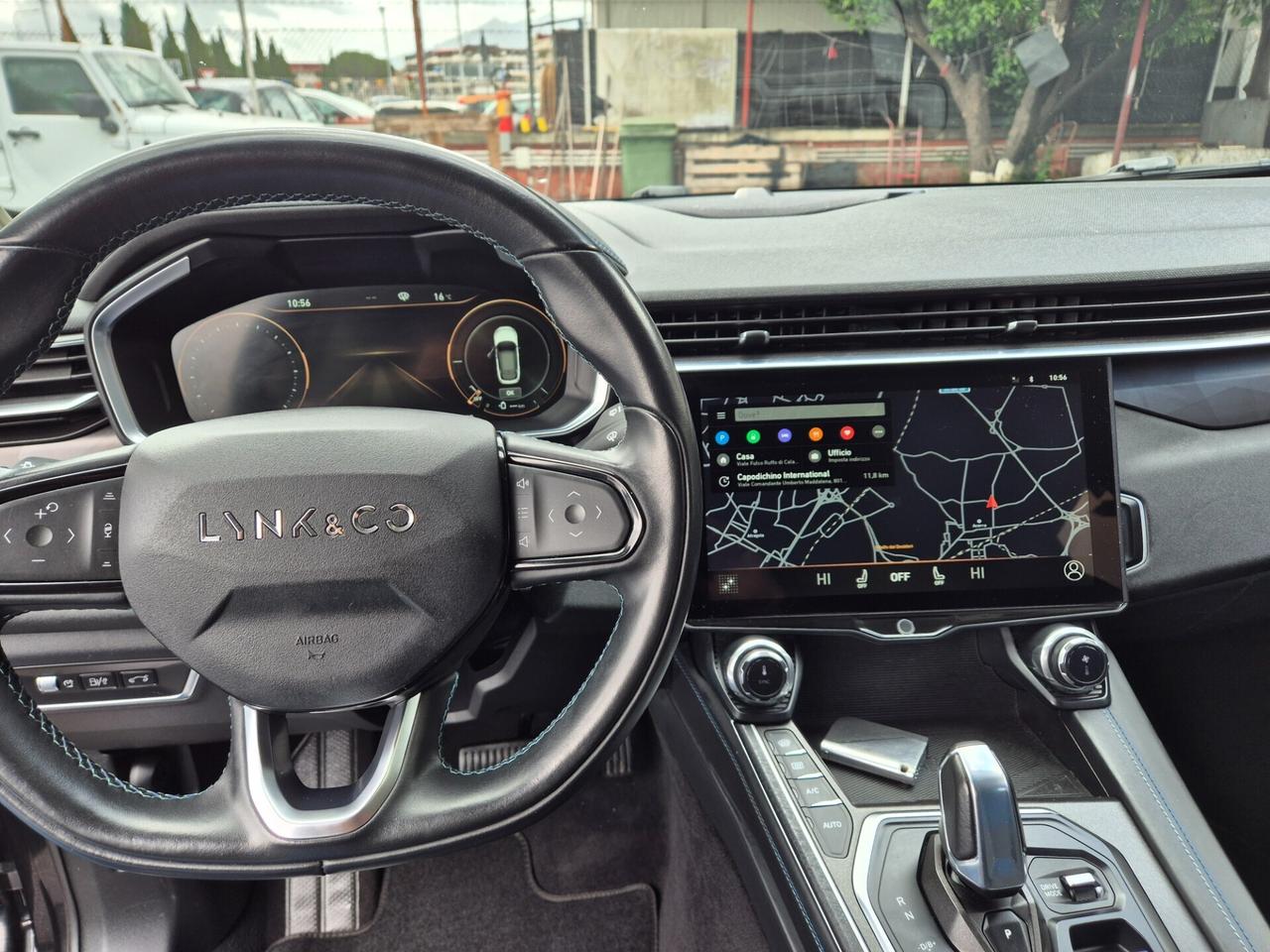 Lynk&co 01 PHEV