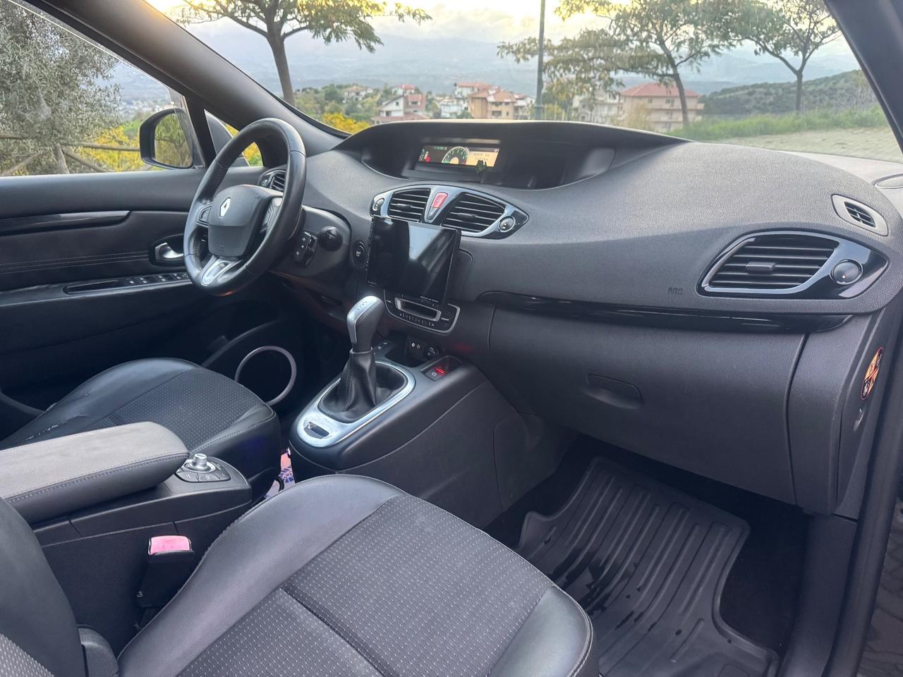 Renault Scenic X-Mod 1.5 dCi 110CV *LUXE* 2011