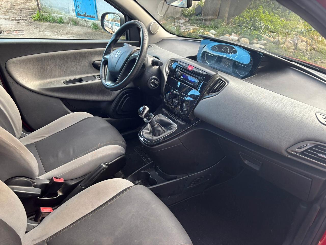 LANCIA YPSILON 0.9 TWINAIR Silver - 2013