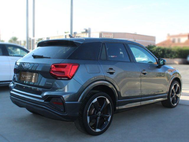 AUDI Q2 35 TDI quattro S tronic Identity Black