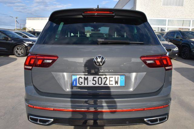 VOLKSWAGEN Tiguan 2.0 TDI 150 CV SCR DSG R-Line