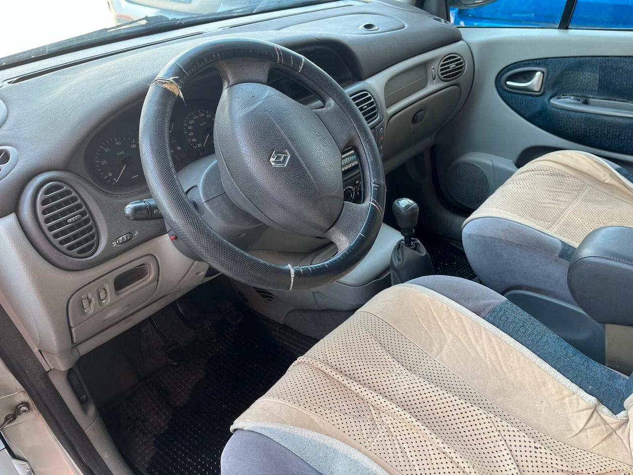 Renault Megane Mégane Scénic 1.9 dTi cat RXE